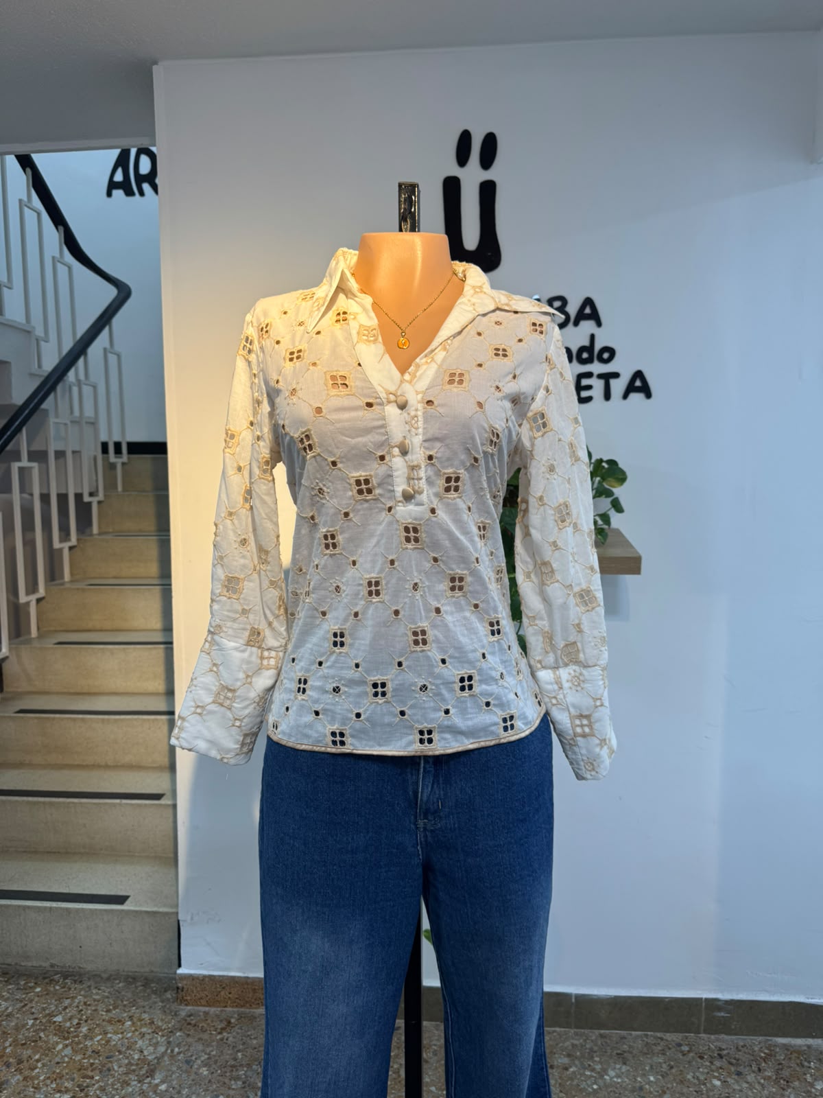 BLUSA F1779