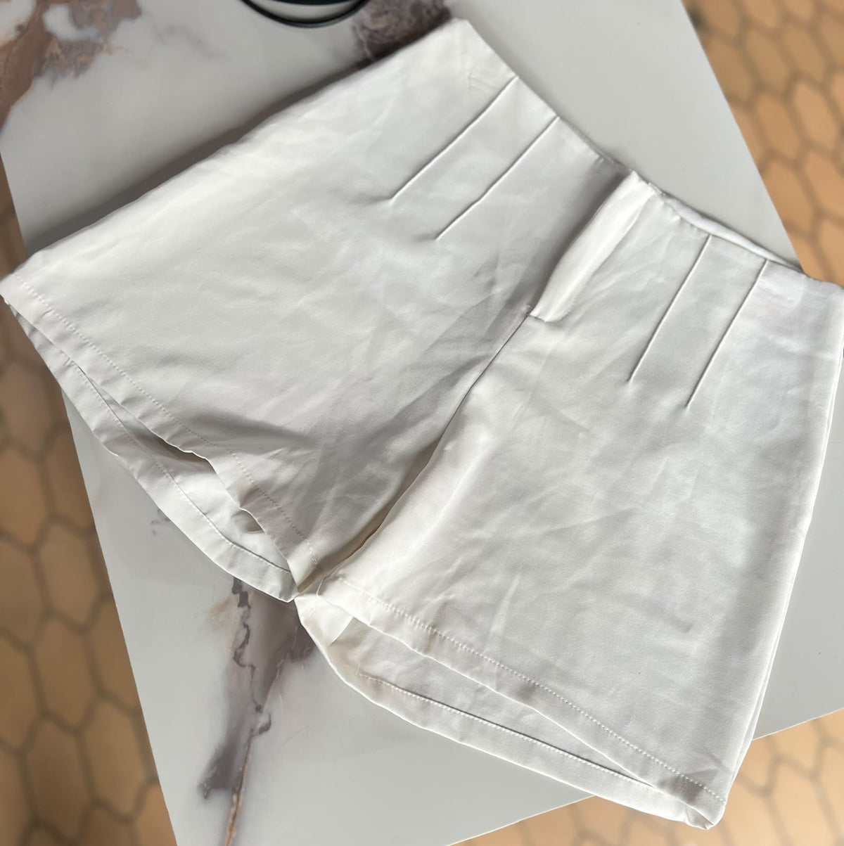 SHORT H6487
