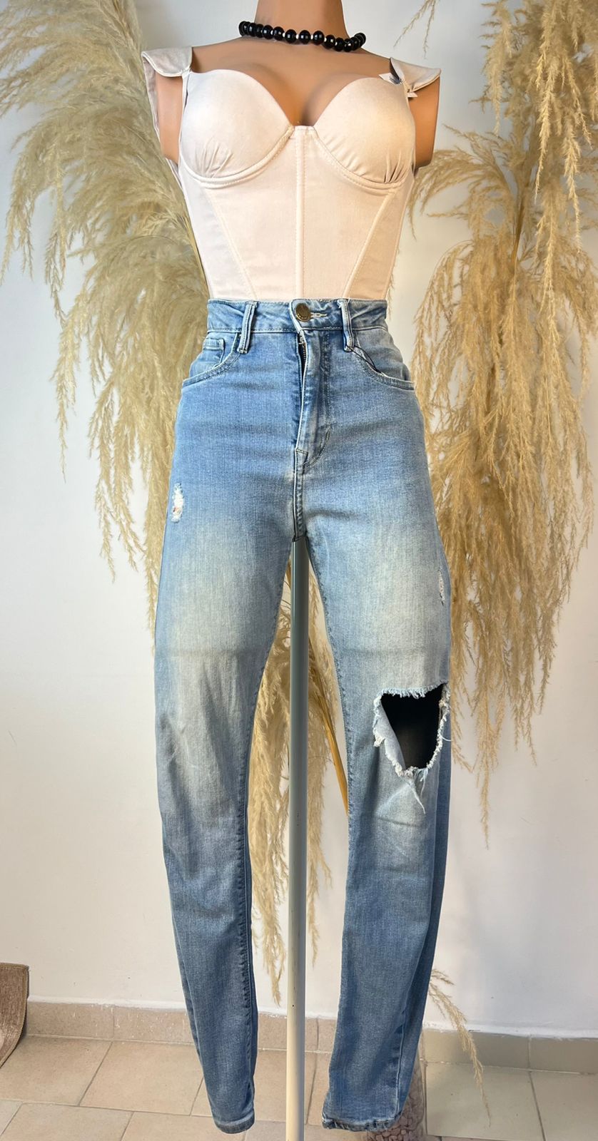 JEAN D6942