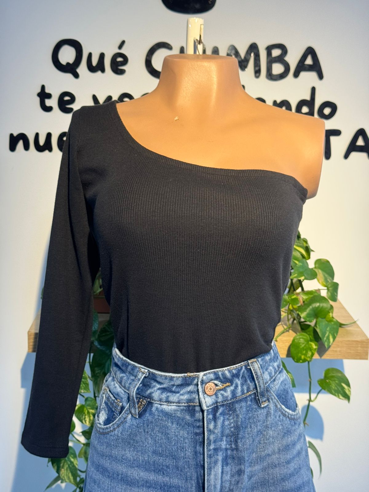 BODY E8918