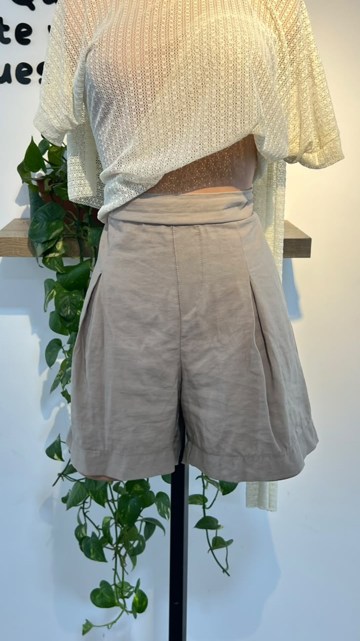 SHORT E9539