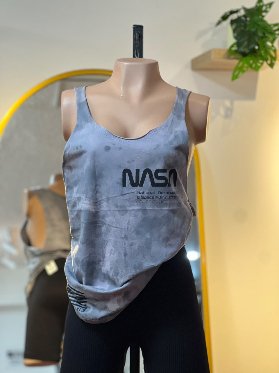CAMISETA F5704