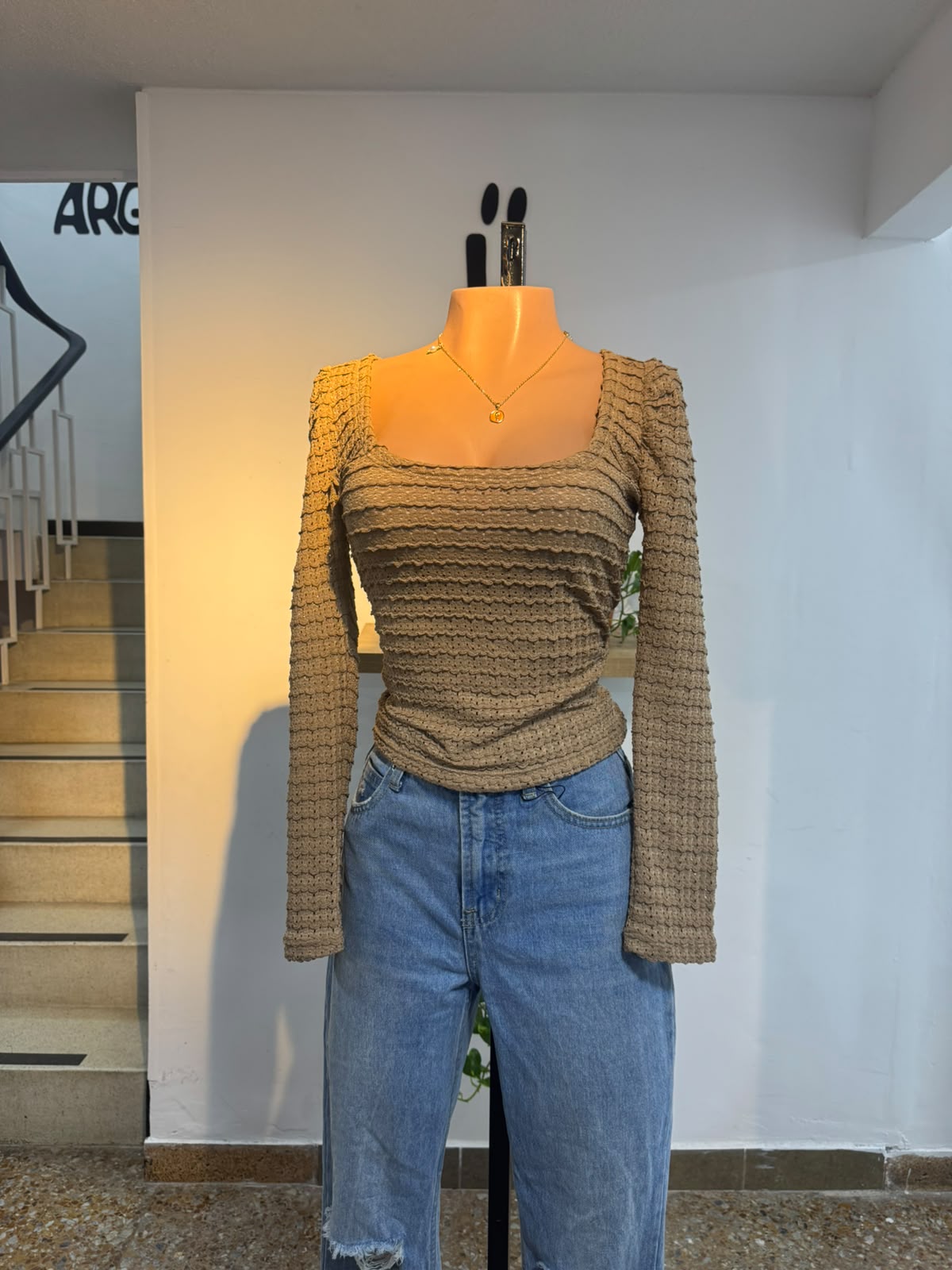 BLUSA F6173