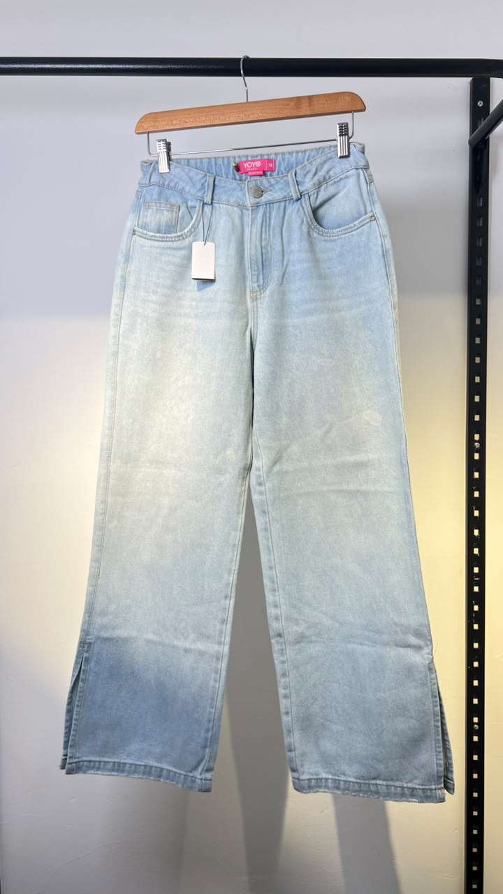 JEAN F7732