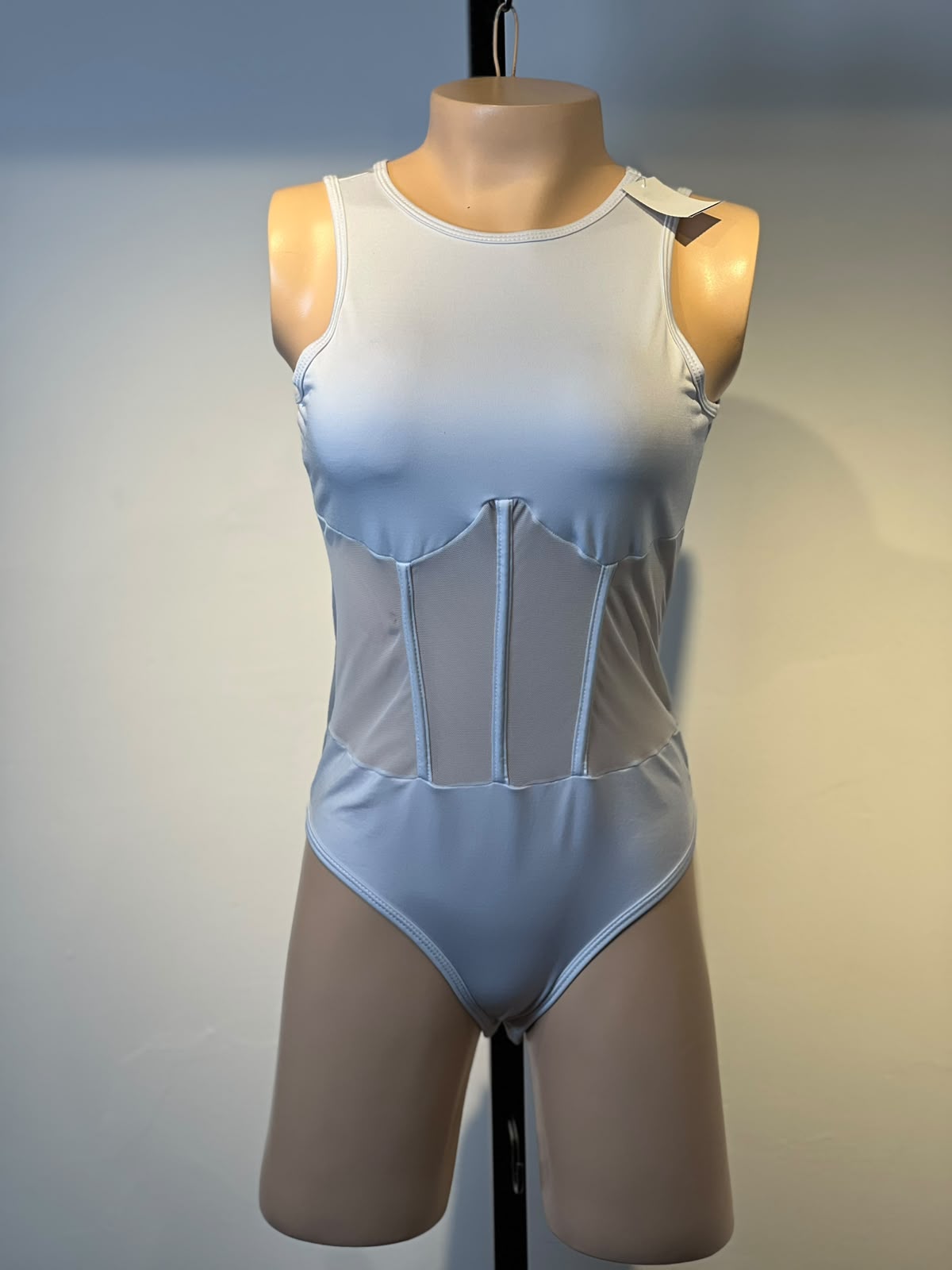 BODY H1380