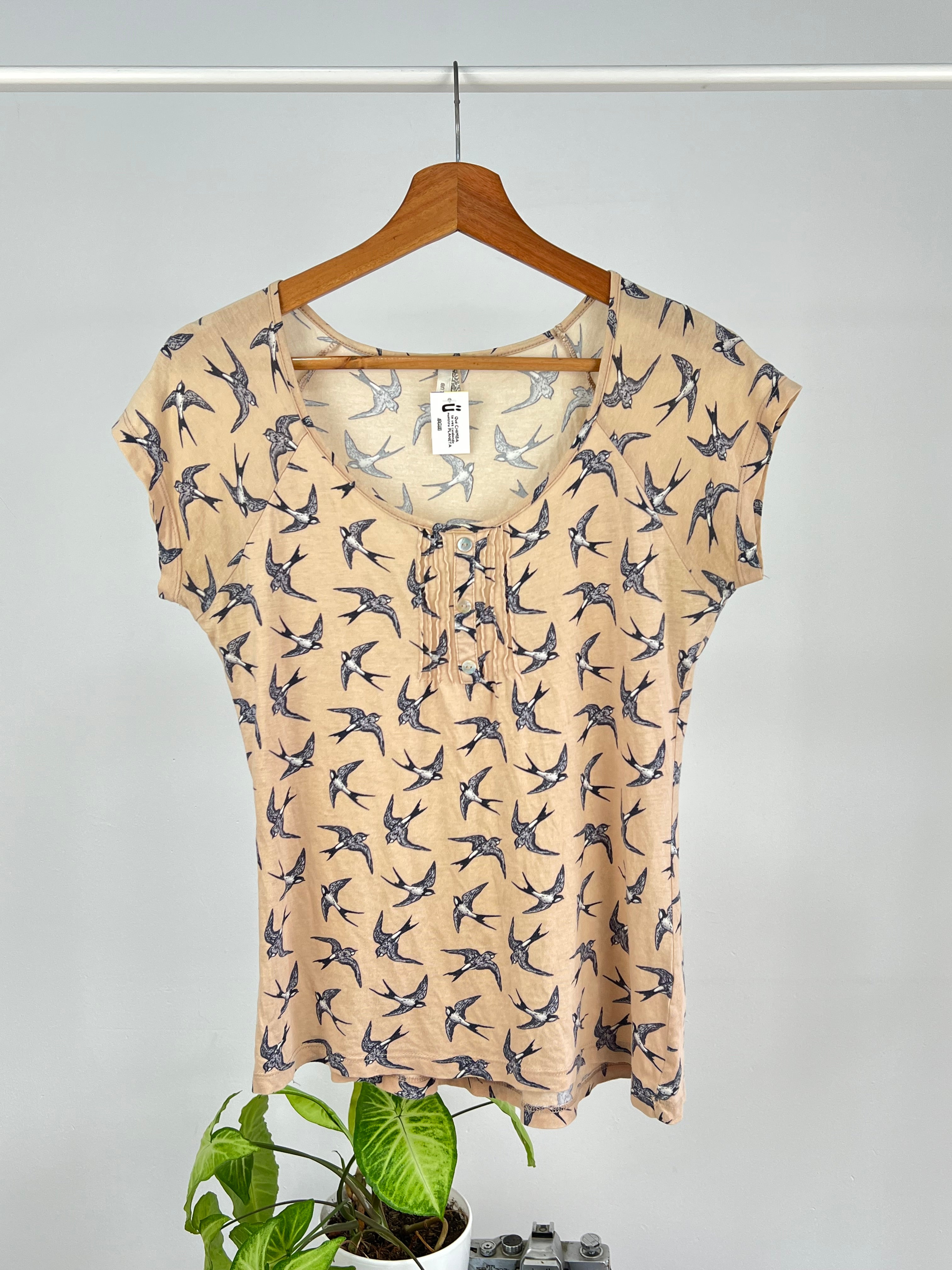 BLUSA UNIVERSITY D4984