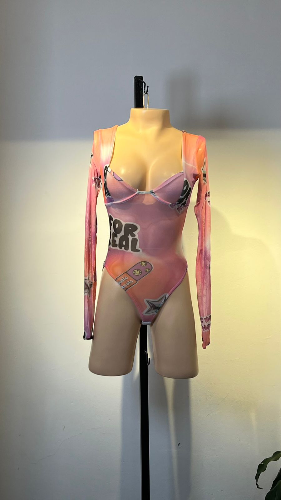BODY G8823